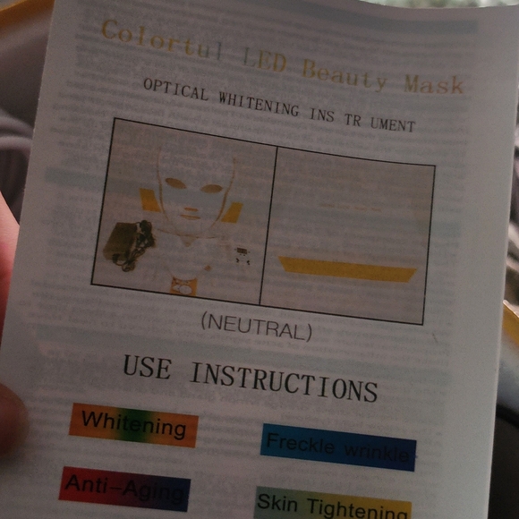 Colorful LED Beauty Mask - Picture 3 of 3